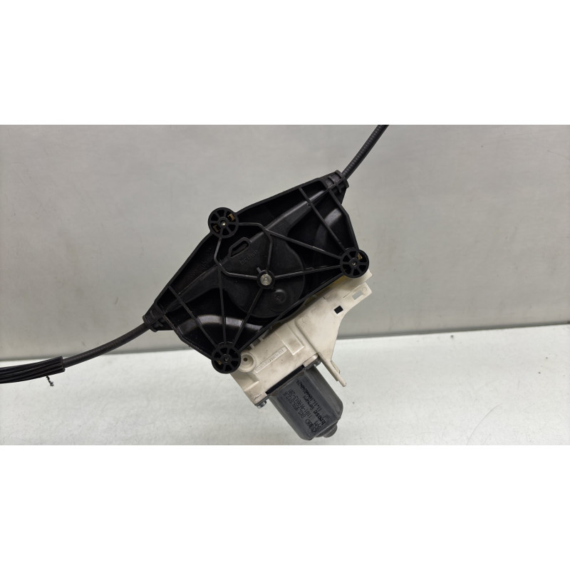 Leve vitre electrique arriere droit AUDI A4 3 Photo n°3