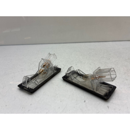 Eclairage de plaque RENAULT CAPTUR 1