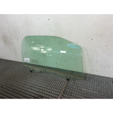 Vitre avant droit DS DS3