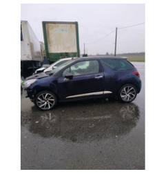 Vitre avant droit DS DS3