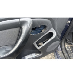 Serrure avant gauche DACIA DUSTER 1