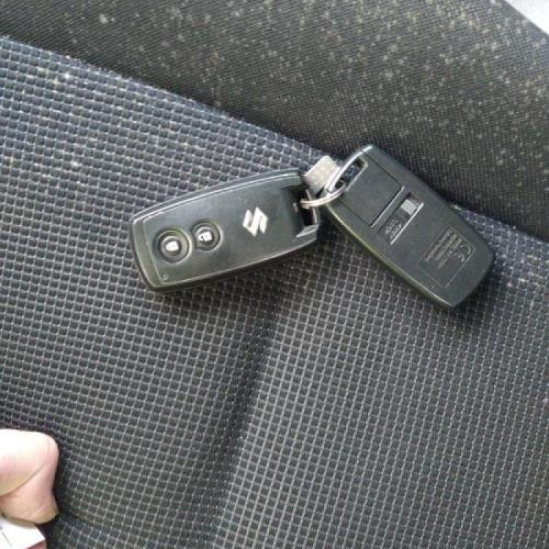 Porte arriere droit SUZUKI SWIFT 3 Photo n°7