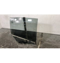Vitre arriere droit PEUGEOT 208 2
