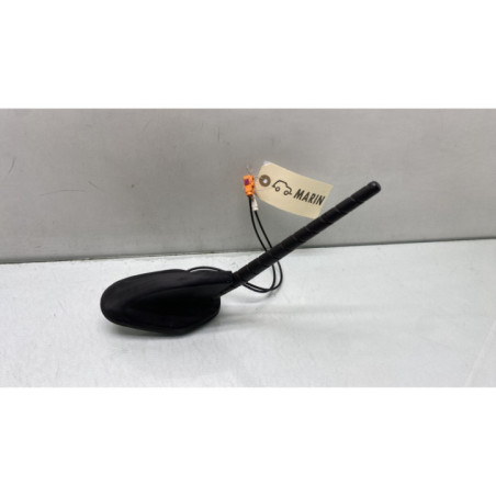 Antenne PEUGEOT 208 2 Photo n°1