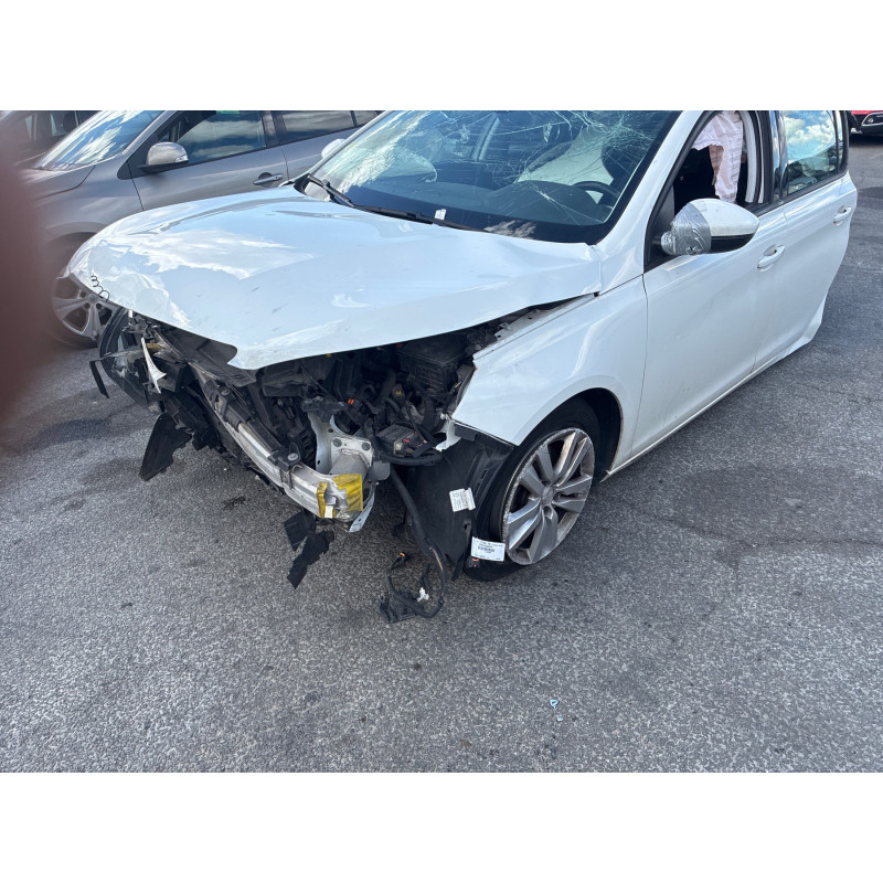 PEUGEOT 308 2 PHASE 2 1.5 BLUE HDI - 16V TURBO Photo n°2