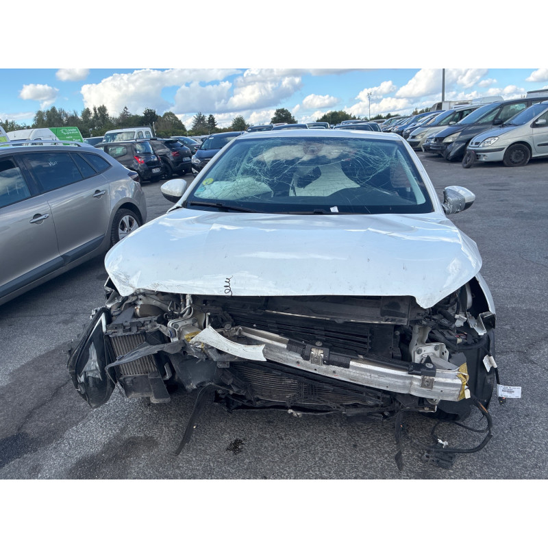 PEUGEOT 308 2 PHASE 2 1.5 BLUE HDI - 16V TURBO Photo n°6