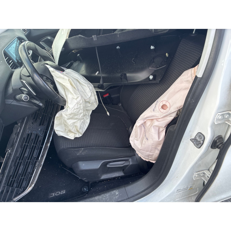 PEUGEOT 308 2 PHASE 2 1.5 BLUE HDI - 16V TURBO Photo n°14