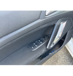 PEUGEOT 308 2 PHASE 2 1.5 BLUE HDI - 16V TURBO
