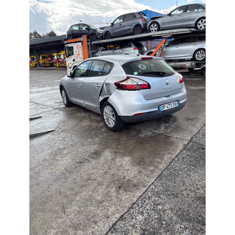 RENAULT MEGANE 3 PHASE 3 1.5 DCI - 8V TURBO Photo n°11