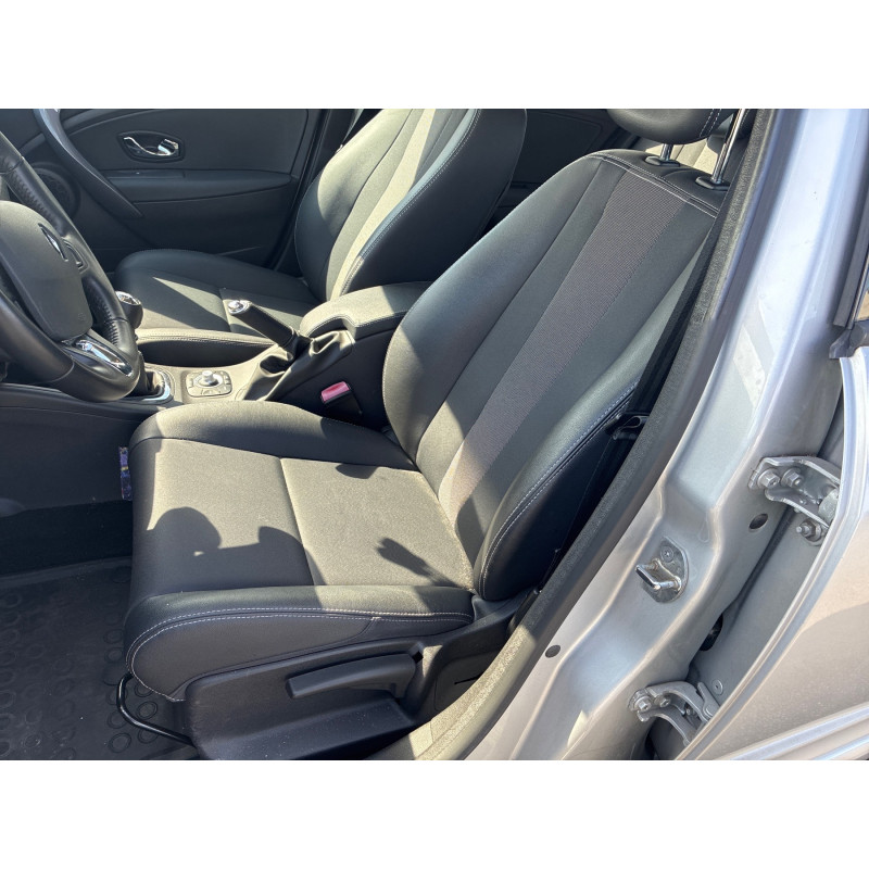 RENAULT MEGANE 3 PHASE 3 1.5 DCI - 8V TURBO Photo n°22