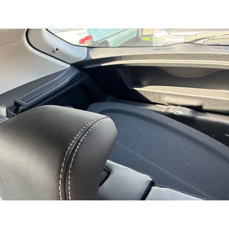 RENAULT MEGANE 3 PHASE 3 1.5 DCI - 8V TURBO Photo n°24