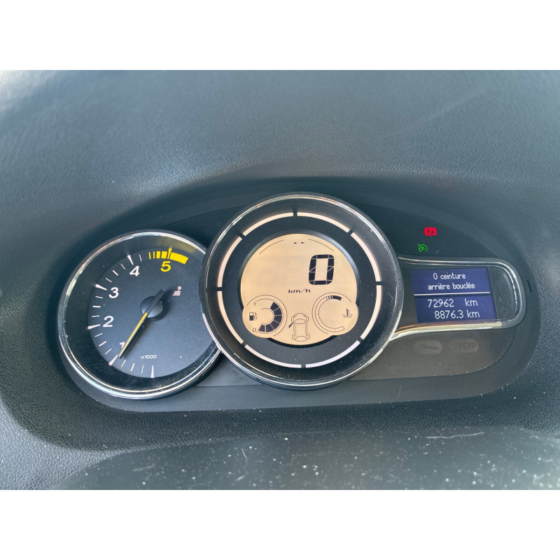 RENAULT MEGANE 3 PHASE 3 1.5 DCI - 8V TURBO Photo n°29