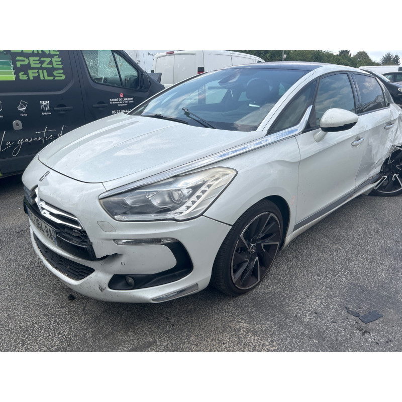CITROEN DS5 PHASE 1 2.0 HDI - 16V TURBO Photo n°15