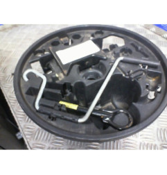 Cric (Ensemble depannage) RENAULT CLIO 2 Photo n°1