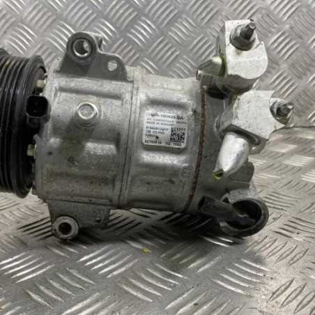 Compresseur clim FORD FIESTA 7