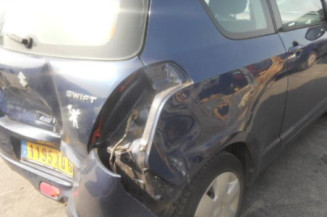 Bras essuie glace arriere SUZUKI SWIFT 3