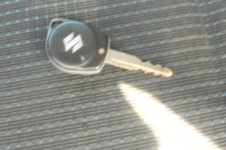 Bras essuie glace arriere SUZUKI SWIFT 3