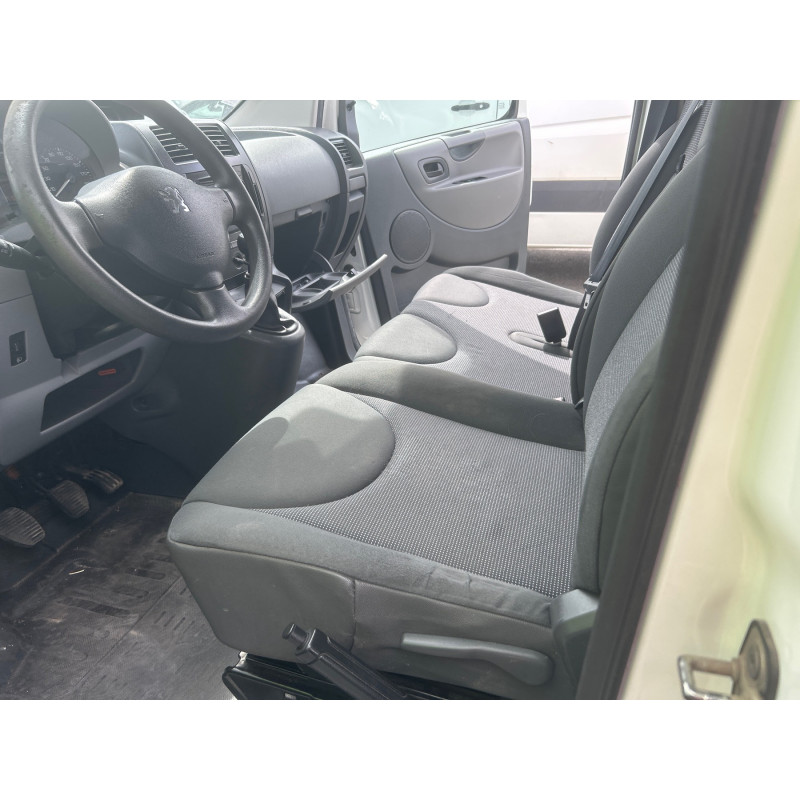 PEUGEOT EXPERT 2 2.0 HDI - 16V TURBO Photo n°8