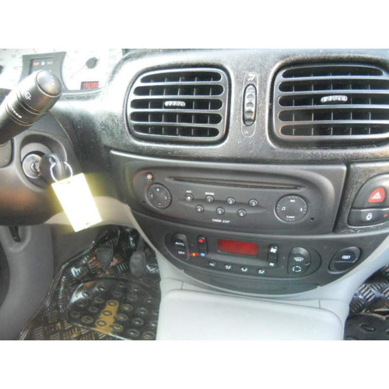 Extension d'aile arriere droit RENAULT SCENIC 1 Photo n°7