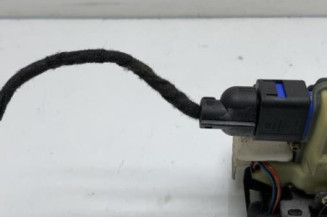 Serrure avant droit VOLKSWAGEN POLO 4