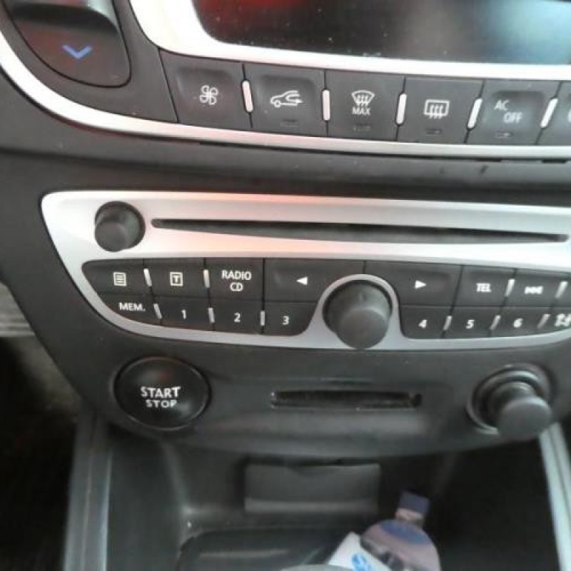 Bras essuie glace arriere RENAULT MEGANE 3 Photo n°14