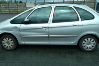Face avant CITROEN XSARA PICASSO