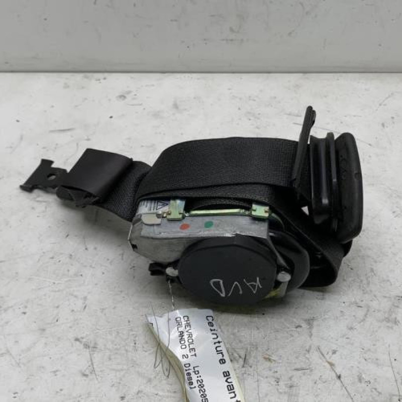 Pretensionneur de ceinture avant droit CHEVROLET ORLANDO Photo n°1