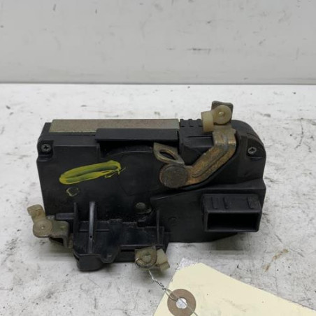 Serrure avant droit PEUGEOT 306