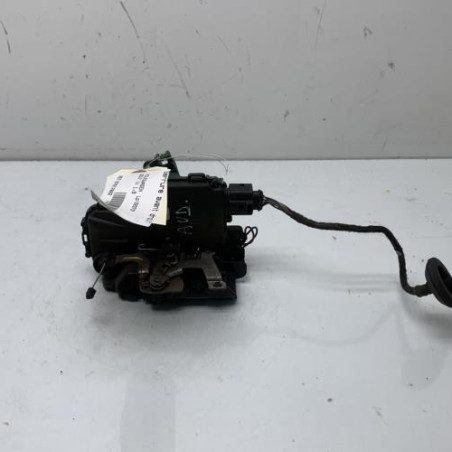 Serrure avant droit VOLKSWAGEN GOLF 4 Photo n°1