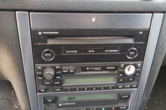 Serrure avant droit VOLKSWAGEN GOLF 4