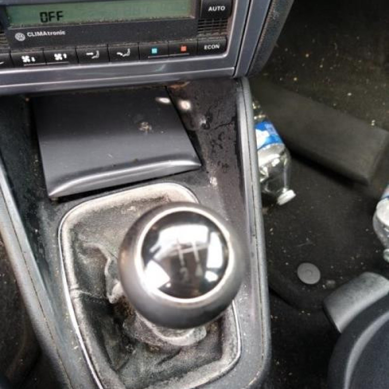 Serrure avant droit VOLKSWAGEN GOLF 4 Photo n°12