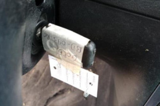 Serrure avant droit VOLKSWAGEN GOLF 4