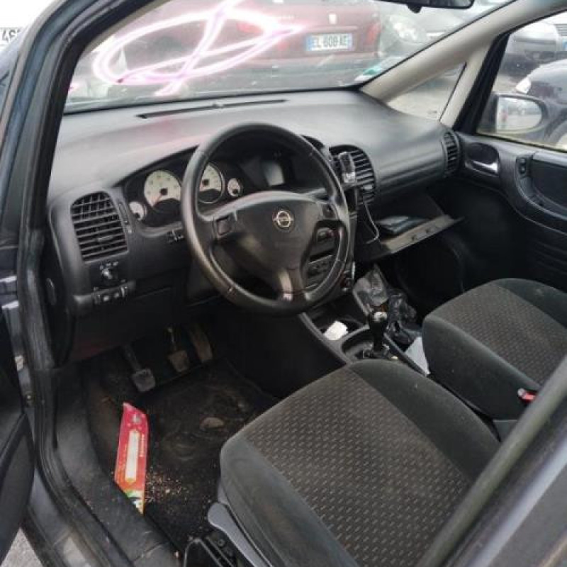 Feu arriere principal droit (feux) OPEL ZAFIRA A Photo n°8