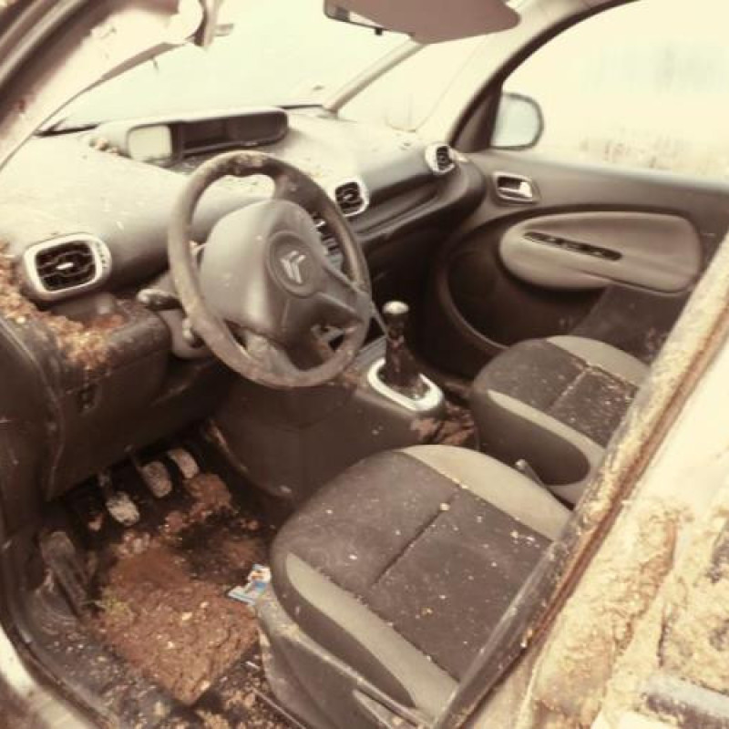 Boitier BSI CITROEN C3 PICASSO Photo n°8