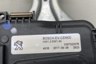 Moteur essuie glace avant PEUGEOT 3008 2