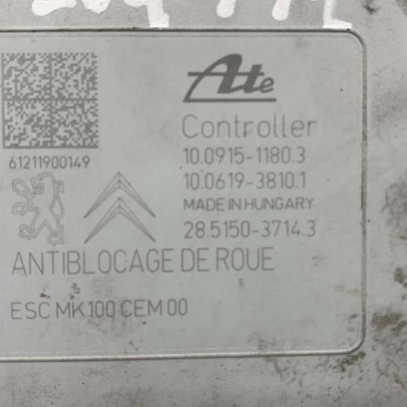 Bloc ABS (freins anti-blocage) CITROEN C3 2 Photo n°4