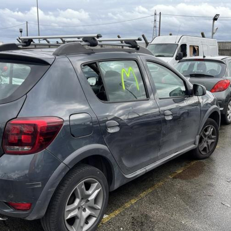 Interrupteur de leve vitre avant droit DACIA SANDERO 2 Photo n°7