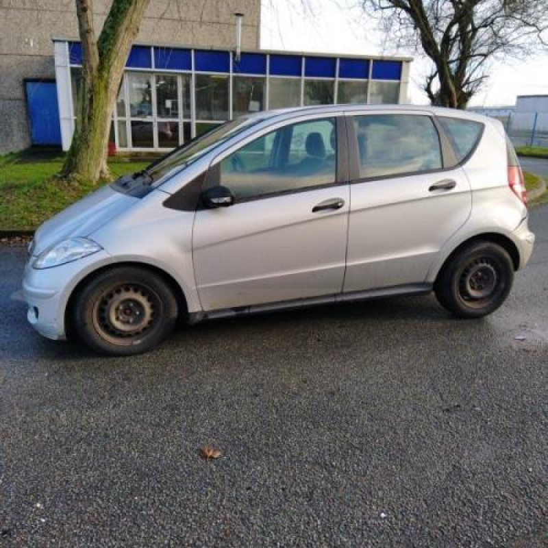 Feu arriere principal droit (feux) MERCEDES CLASSE A 169 Photo n°7