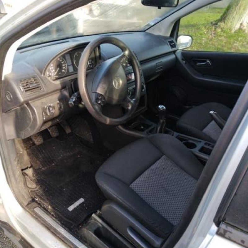 Feu arriere principal gauche (feux) MERCEDES CLASSE A 169 Photo n°9