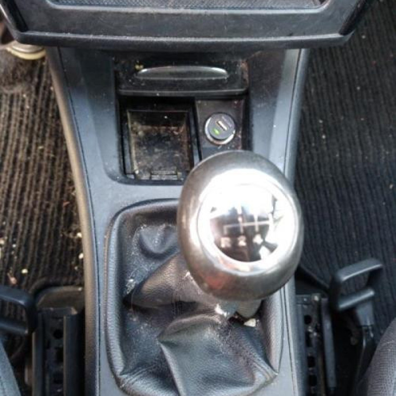 Interrupteur de leve vitre avant droit MERCEDES CLASSE A 169 Photo n°11