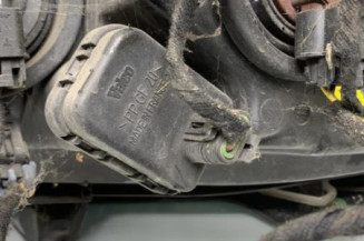 Optique avant principal droit (feux)(phare) OPEL ZAFIRA A