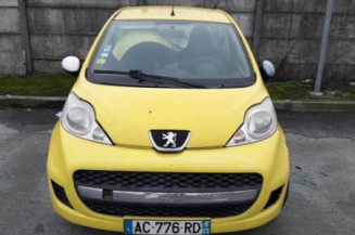 Pretensionneur de ceinture avant droit PEUGEOT 107