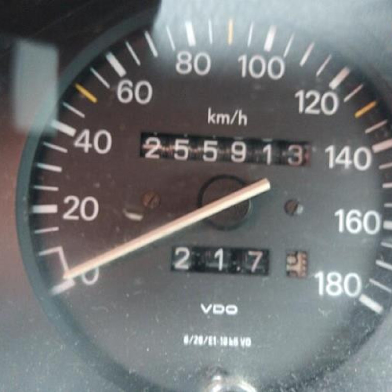 Bras essuie glace arriere PEUGEOT 106 Photo n°14