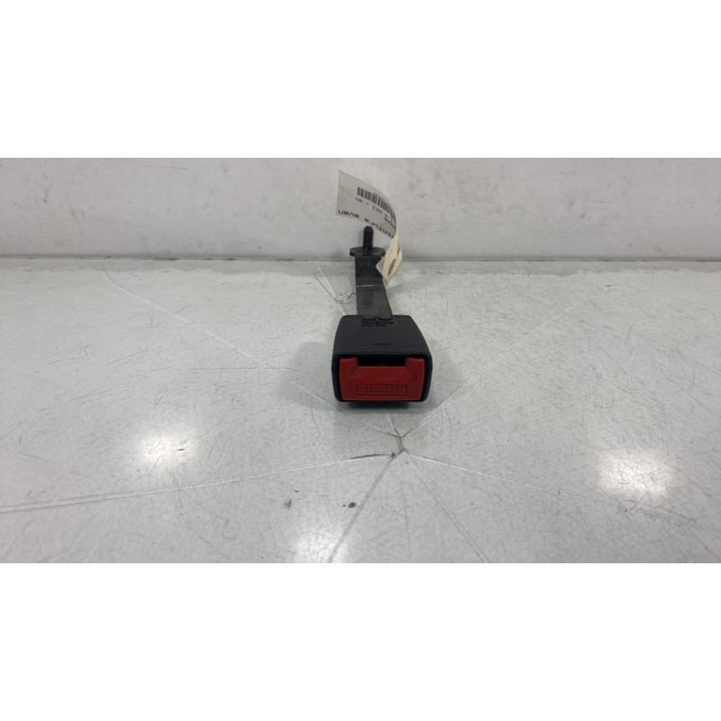 Attache ceinture avant droit RENAULT CLIO 3 Photo n°3