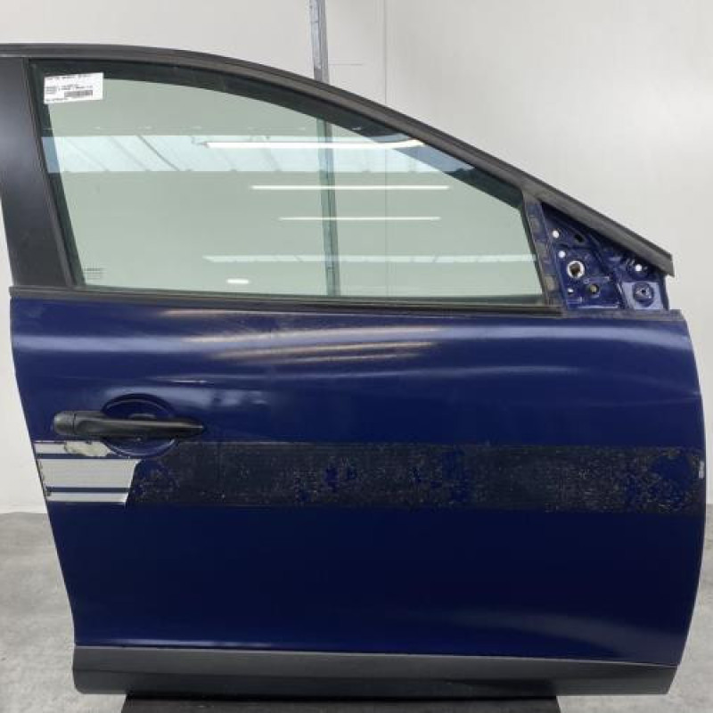 Porte avant droit RENAULT MEGANE 3 Photo n°1
