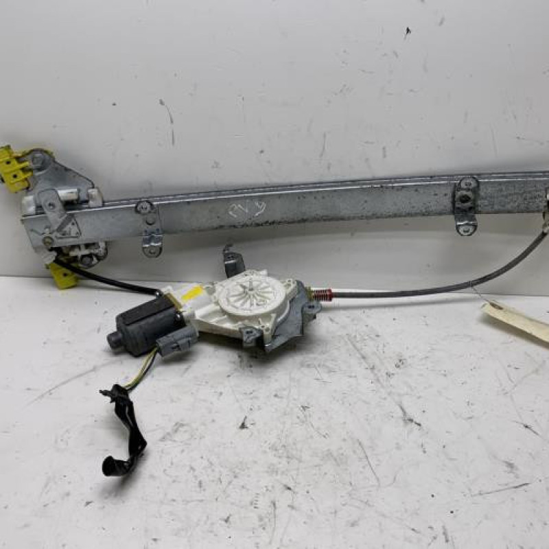 Leve vitre electrique avant droit NISSAN MICRA 3 Photo n°1
