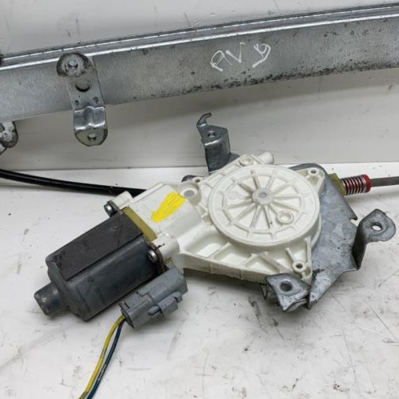 Leve vitre electrique avant droit NISSAN MICRA 3 Photo n°2