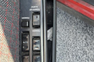 Retroviseur droit NISSAN SUNNY 2