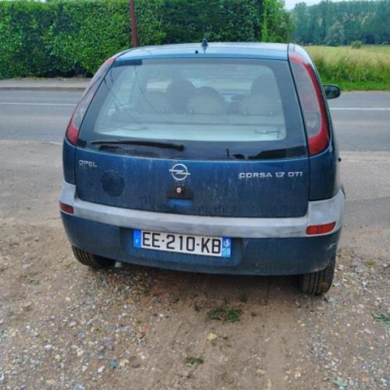 Feu arriere principal droit (feux) OPEL CORSA C Photo n°6
