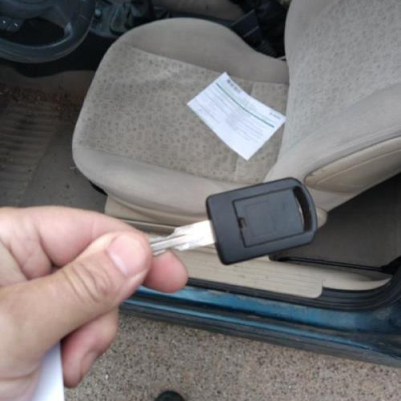 Feu arriere principal droit (feux) OPEL CORSA C Photo n°13